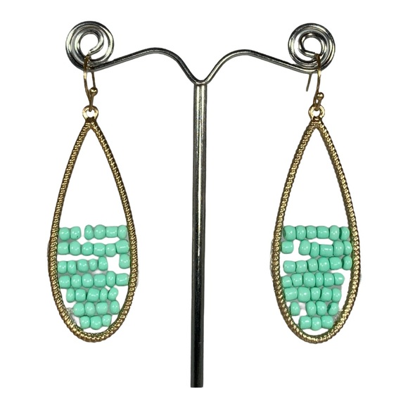 New Gold and Turquoise Beaded Fashion Earrings - Picture 1 of 3